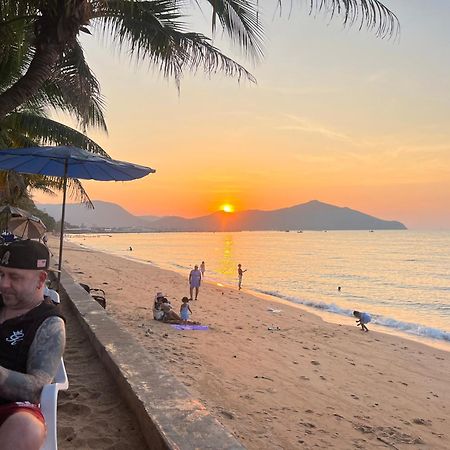 Bangsaray Beach Resort Bang Sare Buitenkant foto